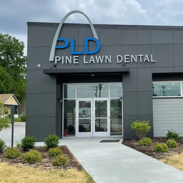 front door entrance of Family Smile Centers in St. Charles County